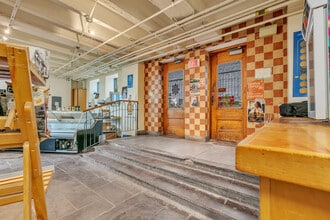 1375 Av Laurier E, Montréal, QC for lease Building Photo- Image 2 of 28