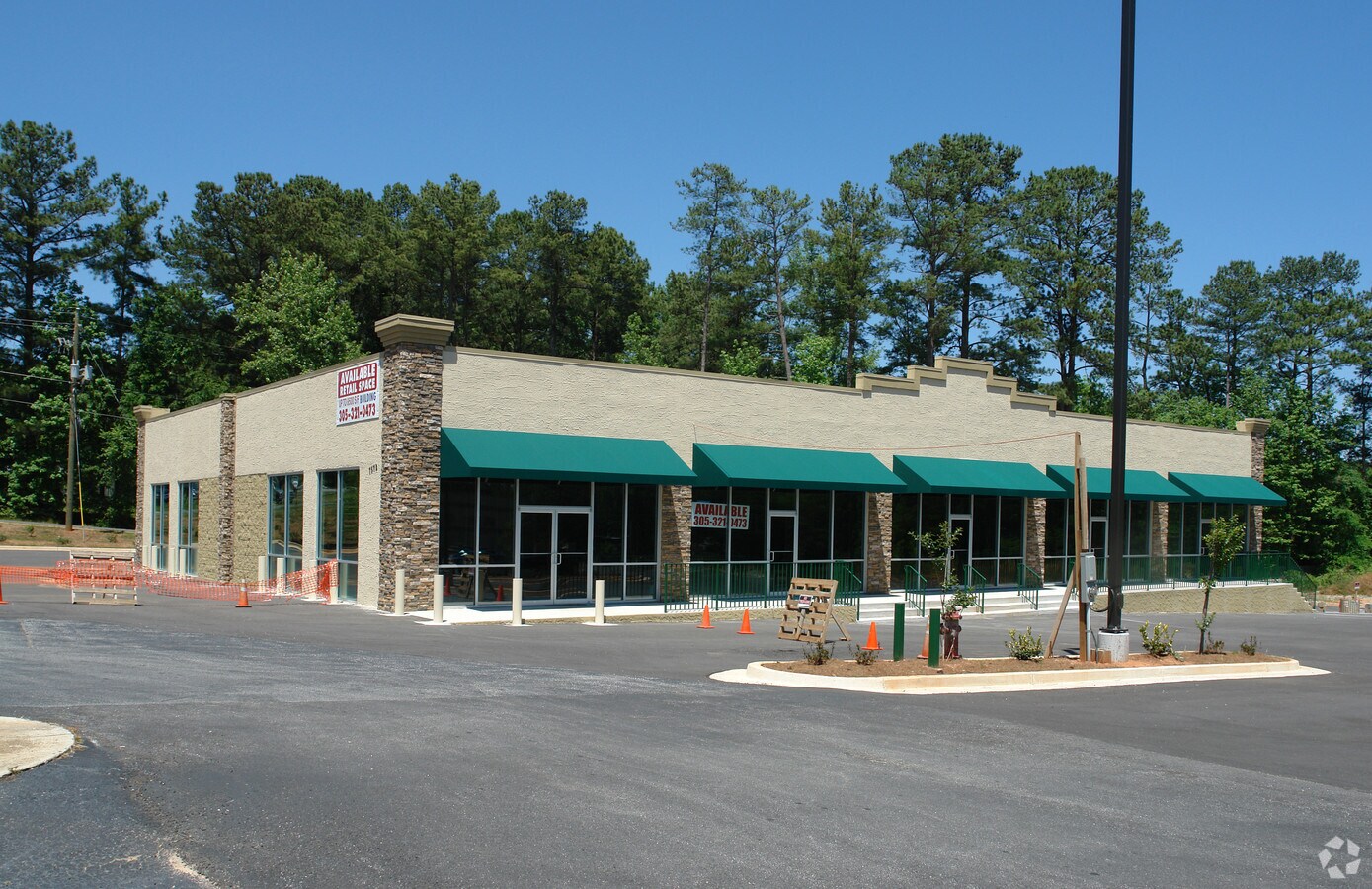 7572 Tara Blvd, Jonesboro, GA 30236