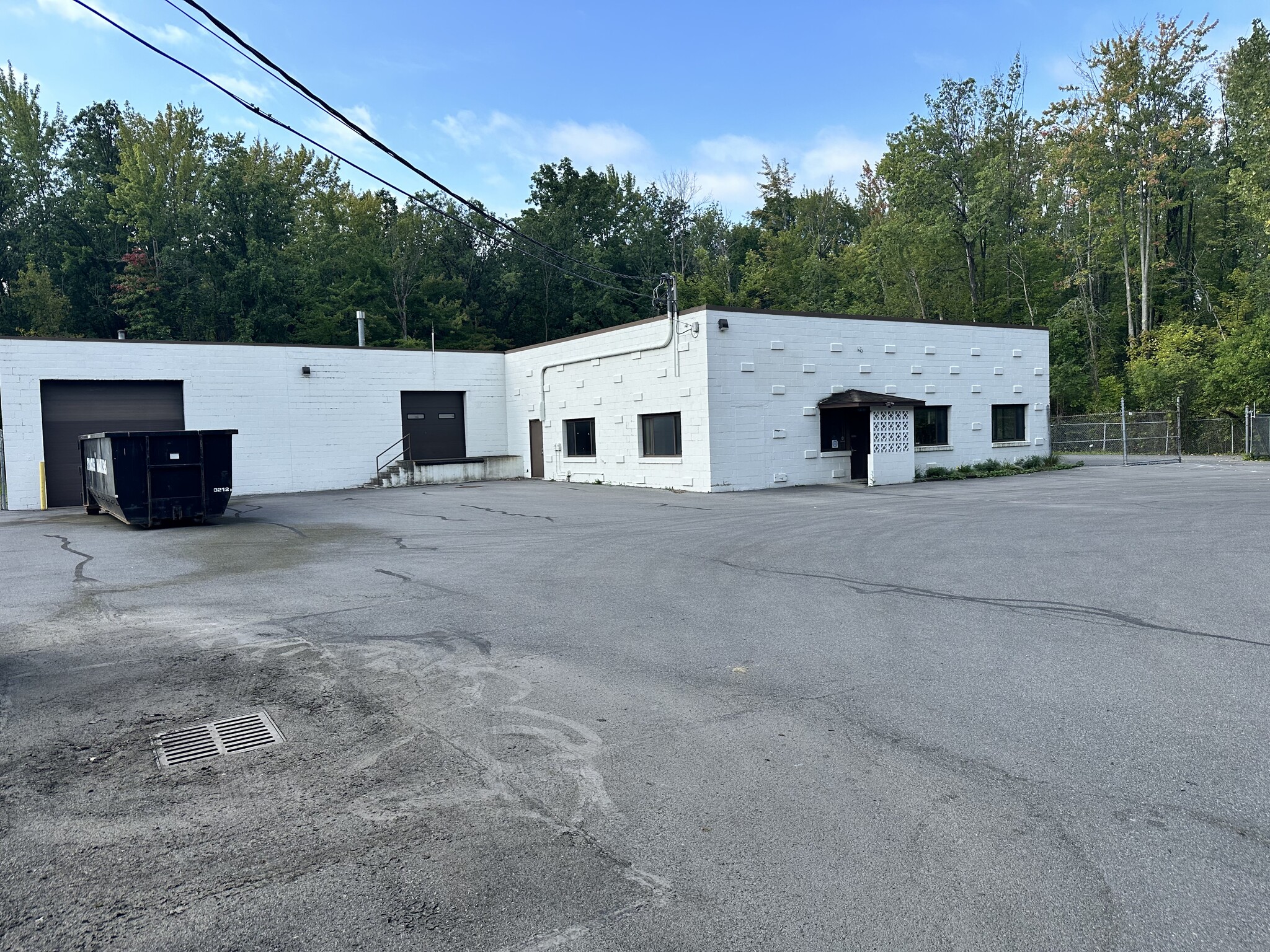 6251 Fly Rd, East Syracuse, NY for lease Building Photo- Image 1 of 6