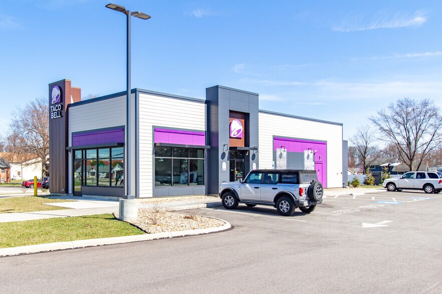 432 Main Street, Grafton, OH for sale - Building Photo - Image 1 of 1