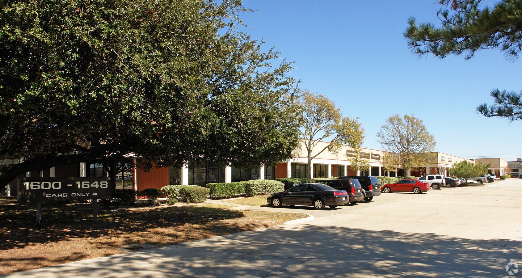 View Photo