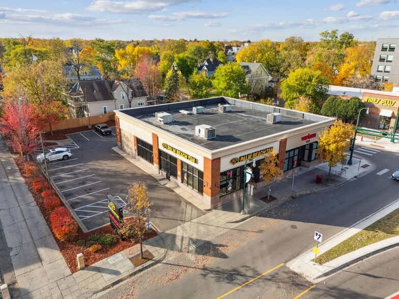 1015 Lake St W, Minneapolis, MN for sale - Building Photo - Image 1 of 11