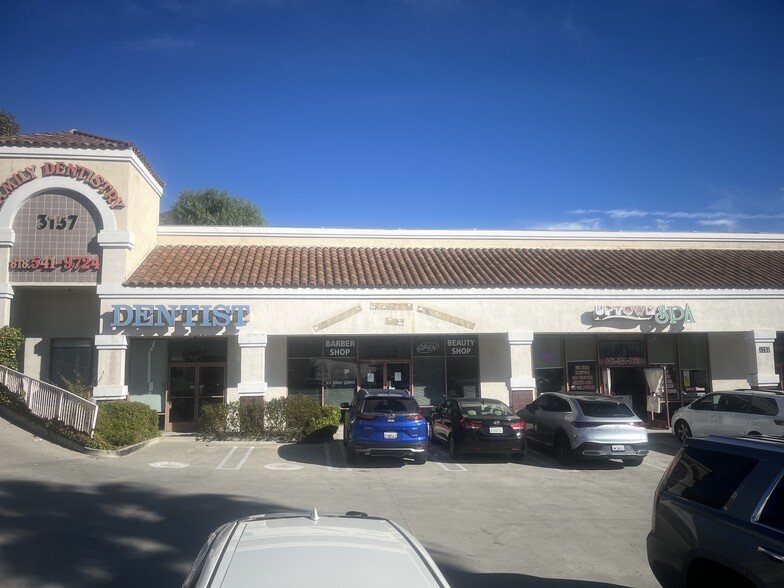 3157 Foothill Blvd, La Crescenta, CA for lease - Building Photo - Image 2 of 4