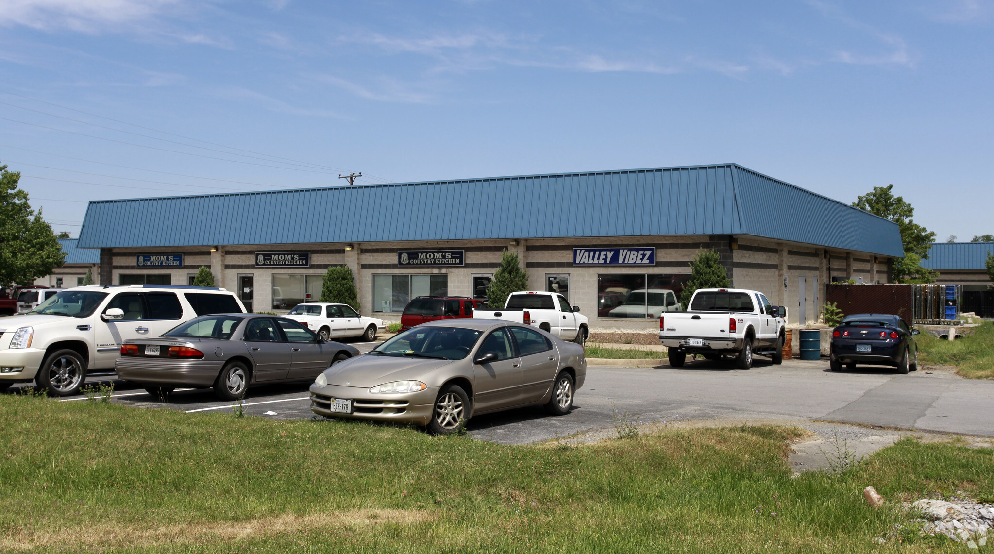 470 S Commerce Ave, Front Royal, VA for sale Primary Photo- Image 1 of 1