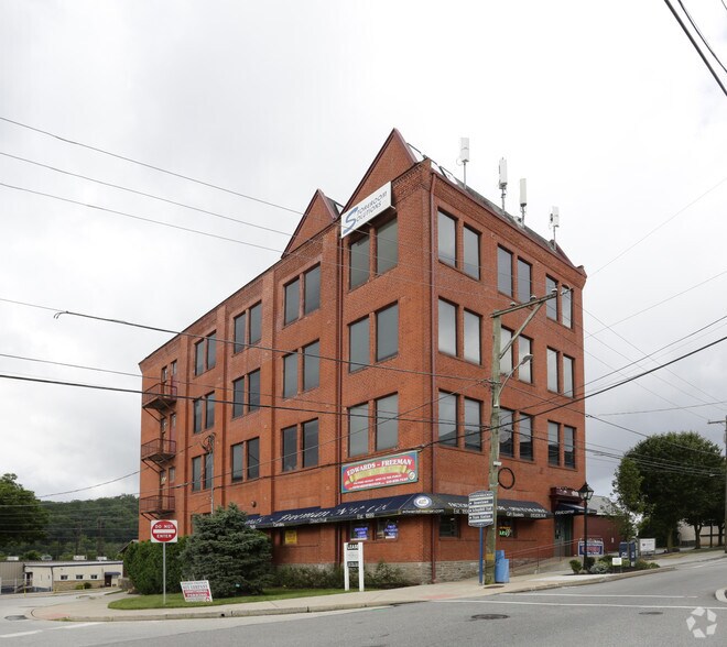 441 E Hector St, Conshohocken, PA 19428 EdwardsFreeman Factory
