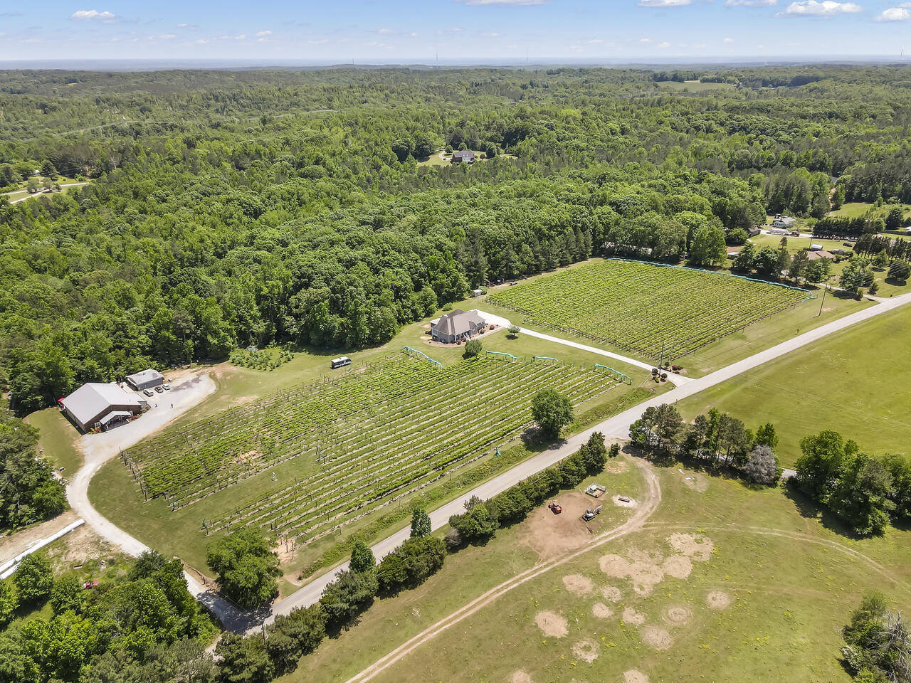 665 N Hulett Rd, Villa Rica, GA for sale Primary Photo- Image 1 of 61