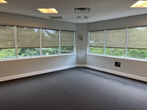 160 White Rd, Little Silver, NJ for lease Interior Photo- Image 2 of 3