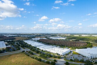 2487 Tradeport Dr, Orlando, FL - aerial  map view