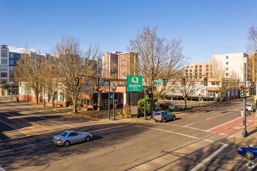 431 NE Multnomah St, Portland, OR for sale - Primary Photo - Image 1 of 1