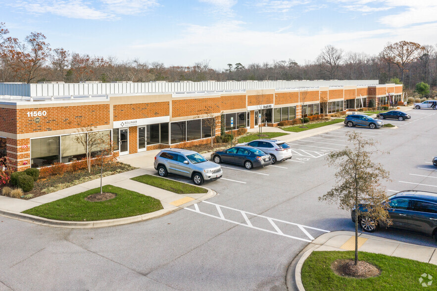 11560 Crossroads Cir, Middle River, MD for lease - Primary Photo - Image 1 of 5