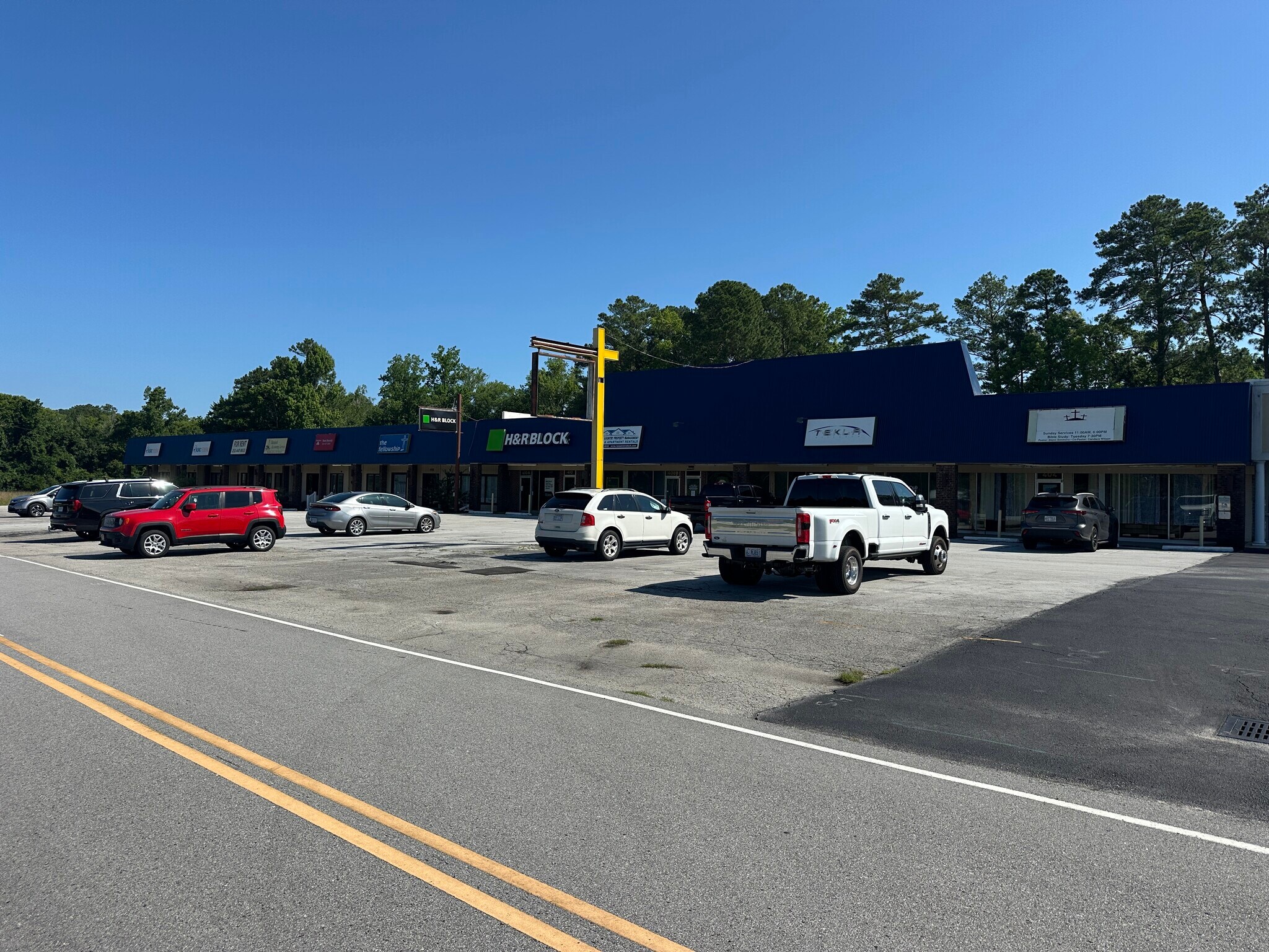 404-424A W Main St, Havelock, NC for sale Building Photo- Image 1 of 1