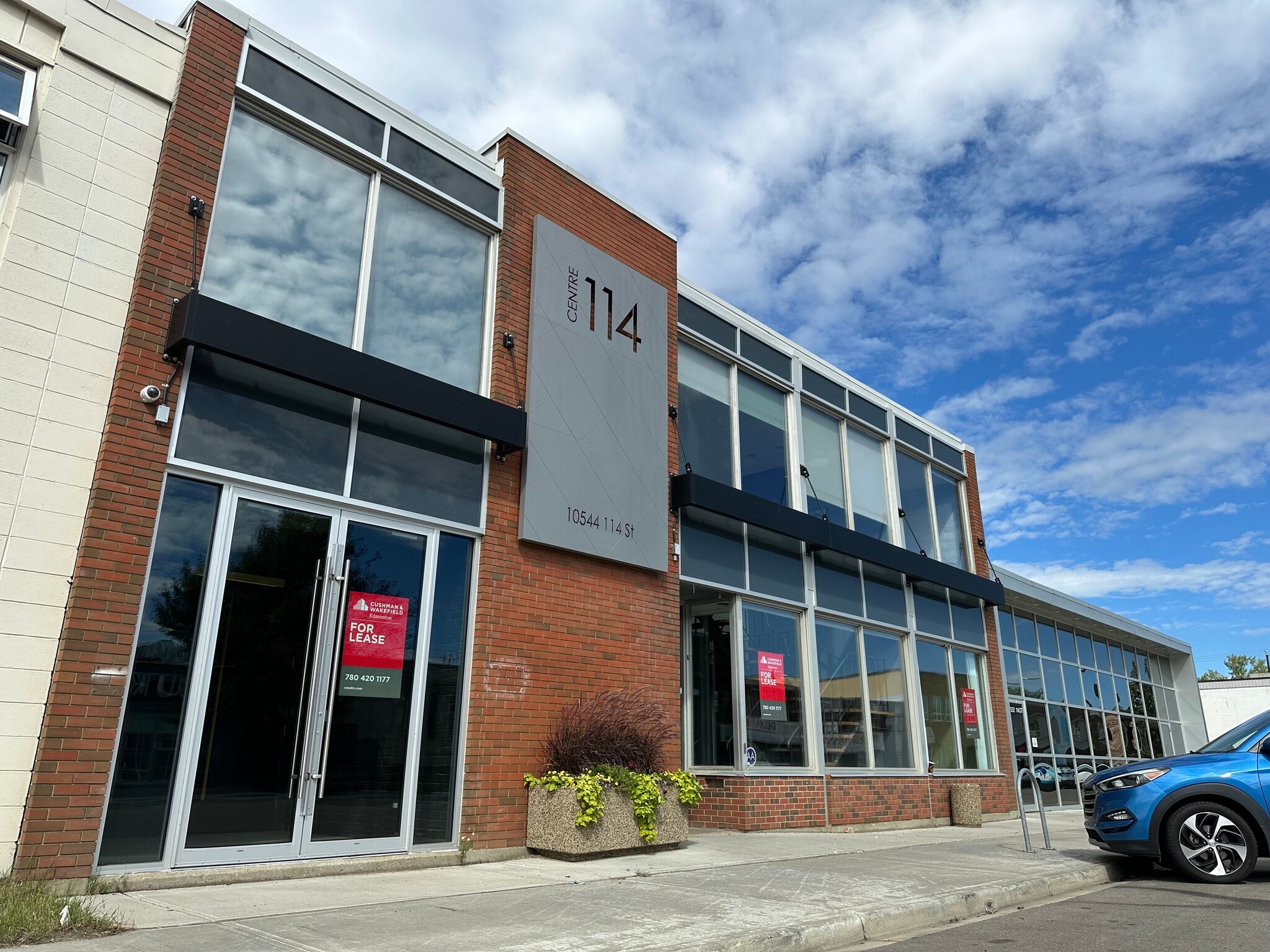 10544 114th St NW, Edmonton, AB for lease Building Photo- Image 1 of 8