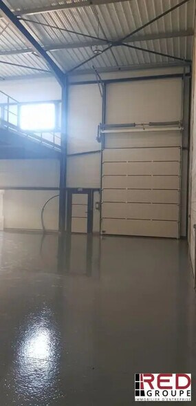 Industrial in Signes for lease - Building Photo - Image 2 of 5