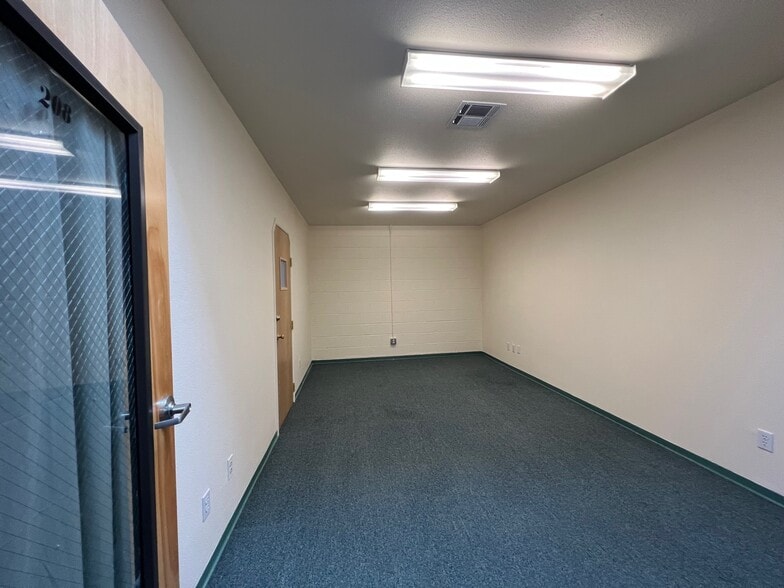 920 Samoa Blvd, Arcata, CA for lease - Interior Photo - Image 3 of 21