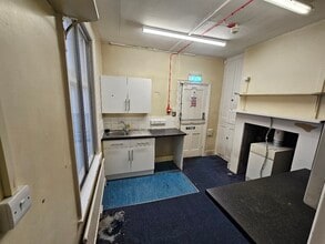 251 High St, Dorking for lease Building Photo- Image 1 of 9