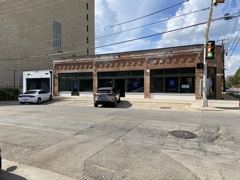 4217-4223 Bryan St, Dallas, TX for sale - Building Photo - Image 1 of 1