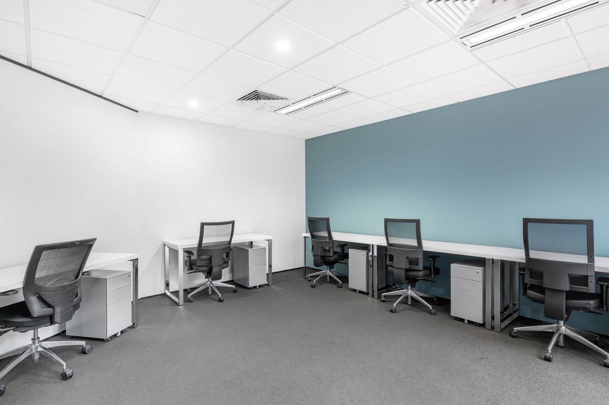 Ancells Rd, Fleet for lease Interior Photo- Image 1 of 9