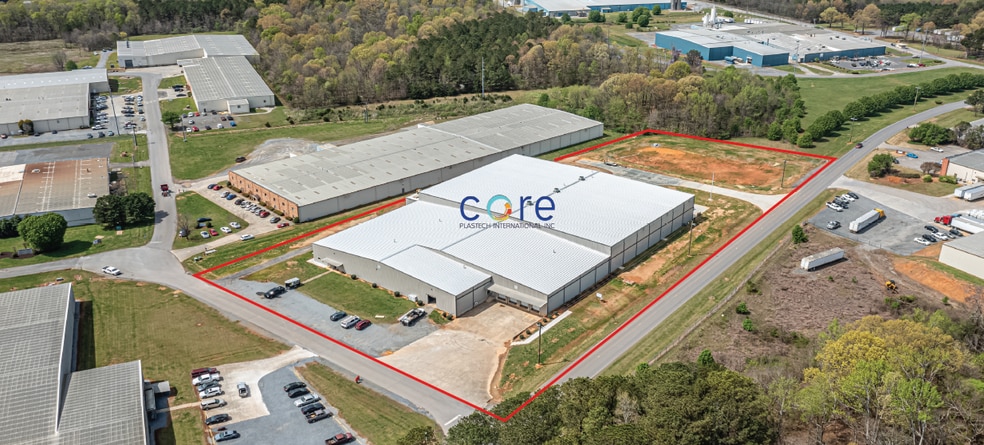 185 Rus Dr SE, Calhoun, GA for sale - Building Photo - Image 1 of 1