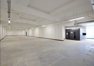 Bold Lane, St Helens for lease Interior Photo- Image 1 of 5