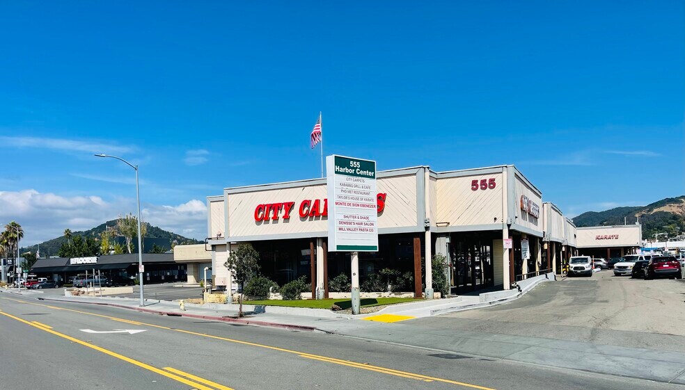555 E Francisco Blvd, San Rafael, CA for lease - Building Photo - Image 1 of 7
