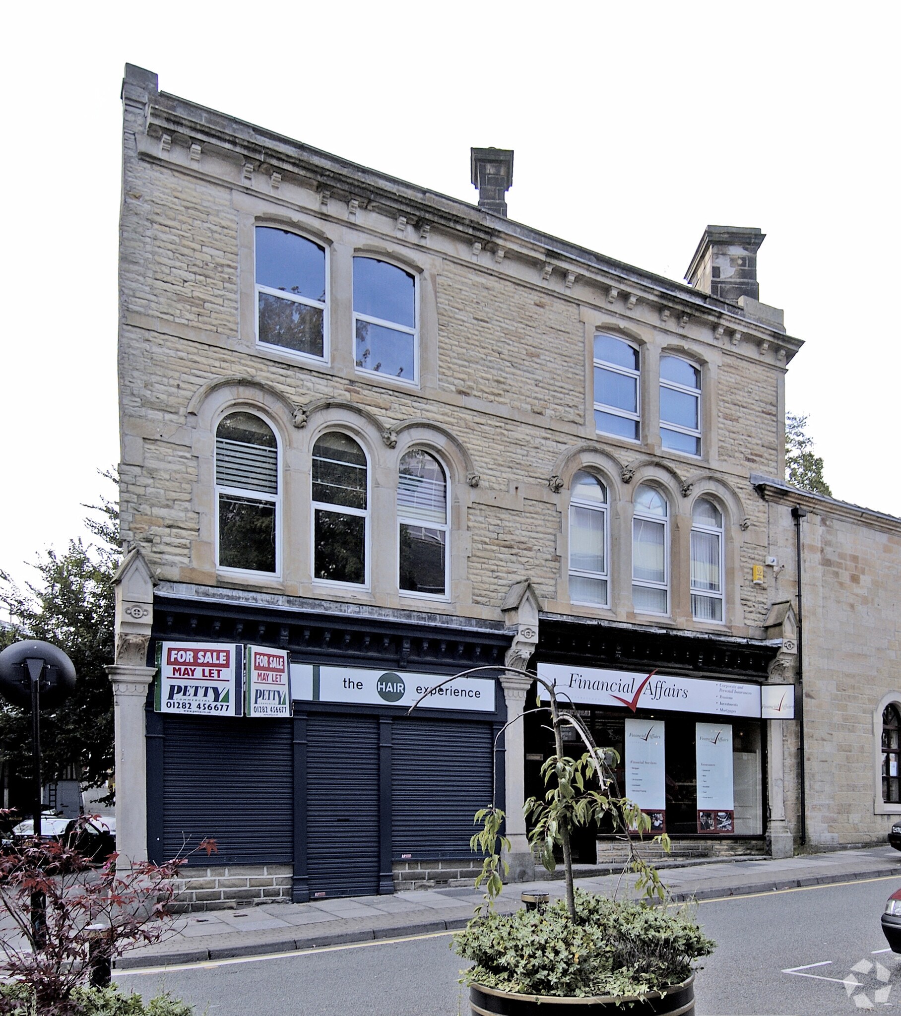 6 Standish St, Burnley for sale Primary Photo- Image 1 of 1