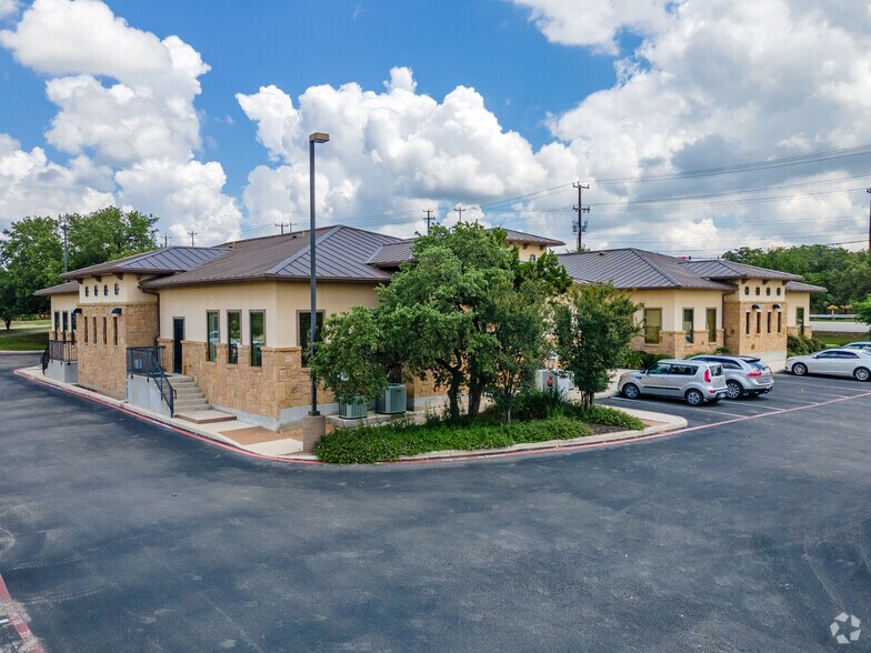 4114 Pond Hill Rd, Shavano Park, TX 78231