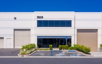 7617-7621 Somerset Blvd, Paramount, CA for lease Interior Photo- Image 2 of 18