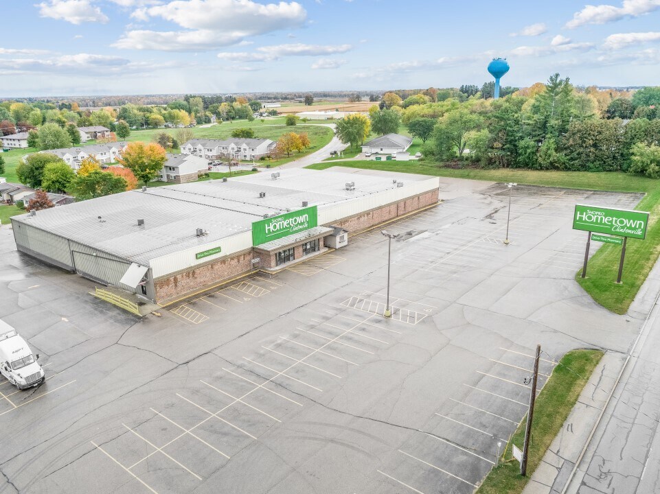 291 S Main St, Clintonville, WI 54929 Former Shopko Clintonville