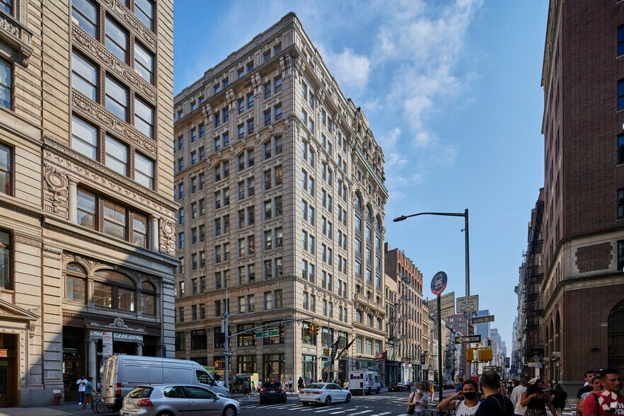 524 Broadway, New York, NY for lease - Building Photo - Image 1 of 4