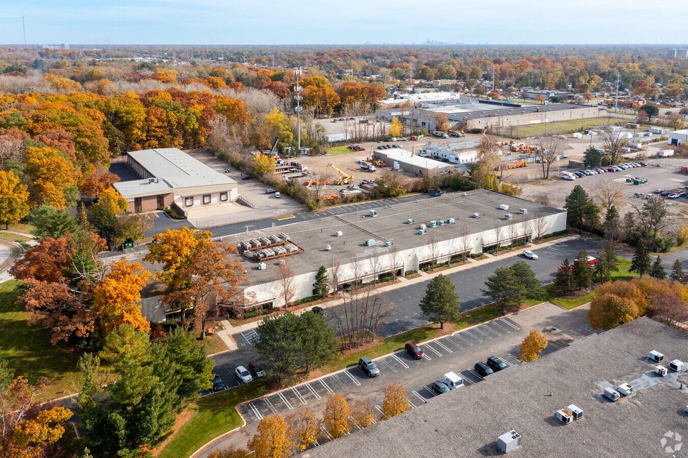 21355 Melrose Ave, Southfield, MI 48075 | LoopNet