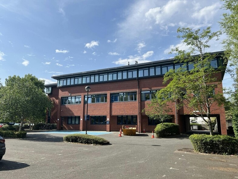 West Way, Oxford for lease - Building Photo - Image 3 of 14