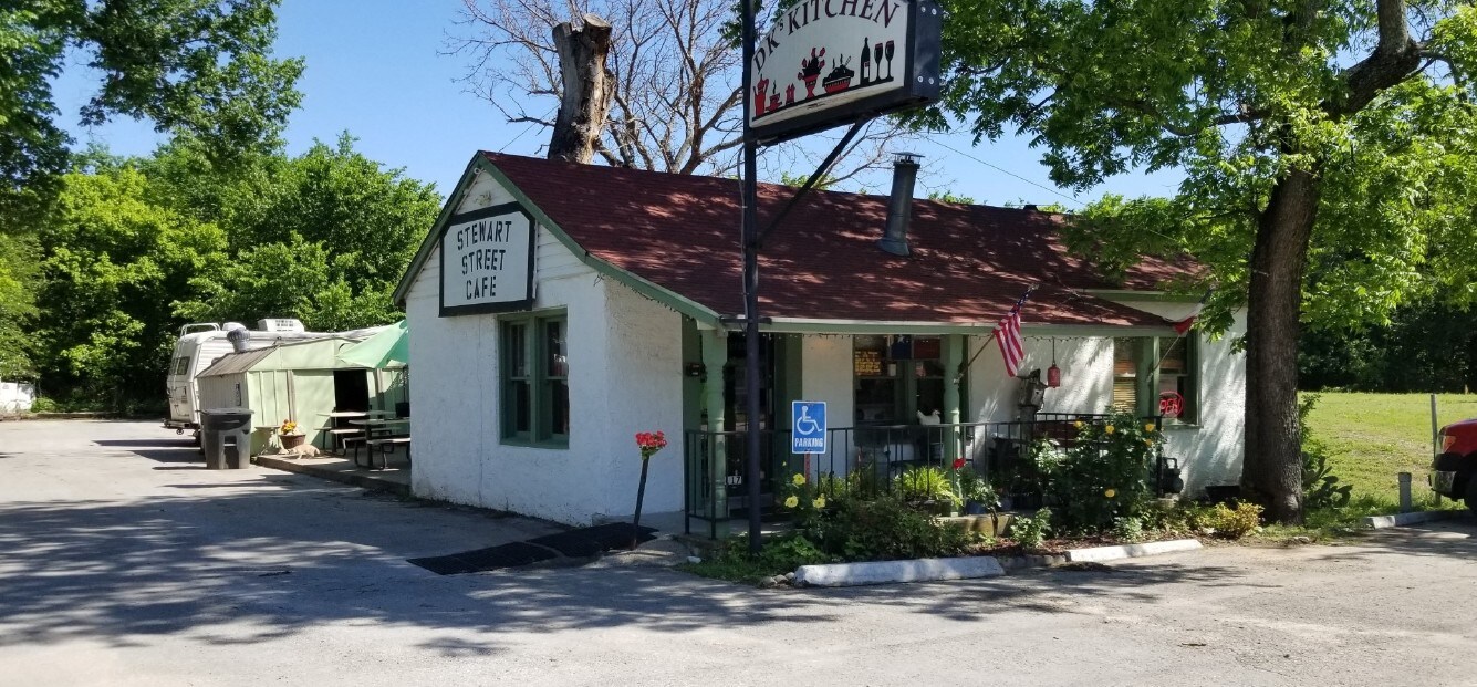 117 S Stewart St, Azle, TX for sale Building Photo- Image 1 of 1