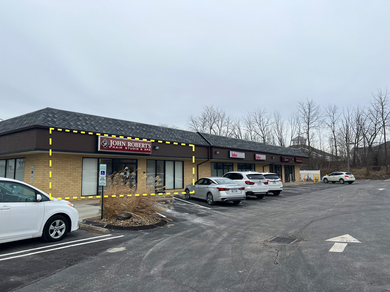 33705-33795 Station St, Solon, OH for lease - Building Photo - Image 2 of 4