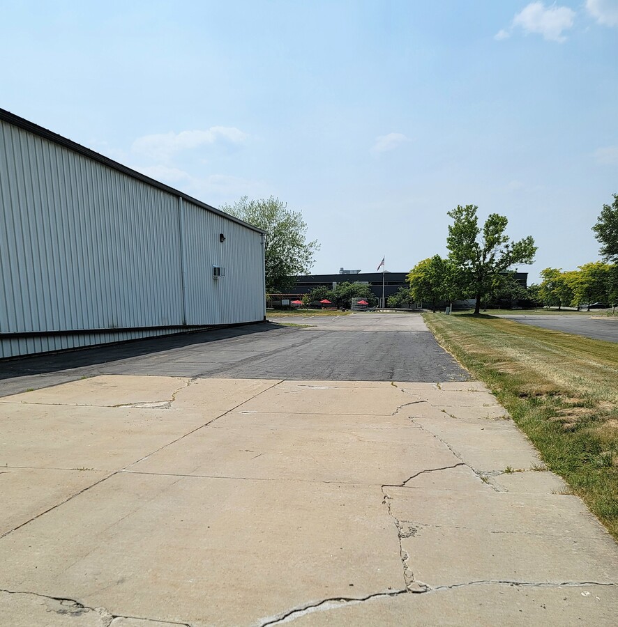 2326 Bishop Cir E, Dexter, MI 48130 - Industrial for Sale | LoopNet