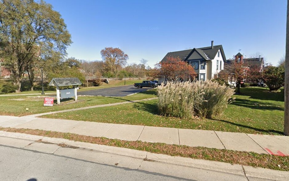 105 E Irving Park Rd, Itasca, IL for sale - Building Photo - Image 1 of 1