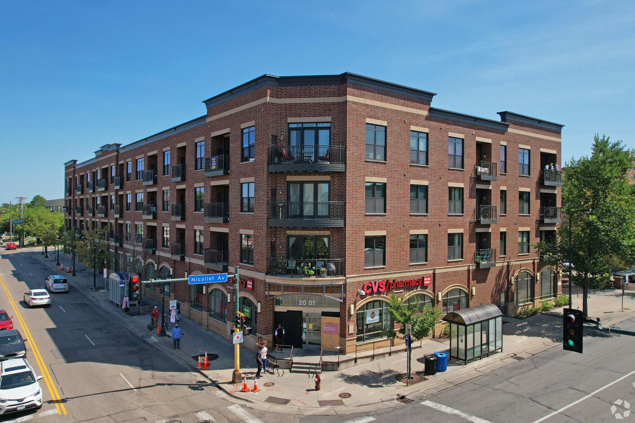 2001 Nicollet Ave, Minneapolis, MN for sale Primary Photo- Image 1 of 1