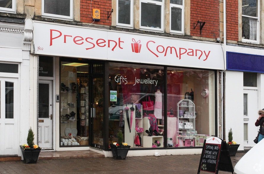 2 Station Rd, Clevedon for sale - Building Photo - Image 2 of 3