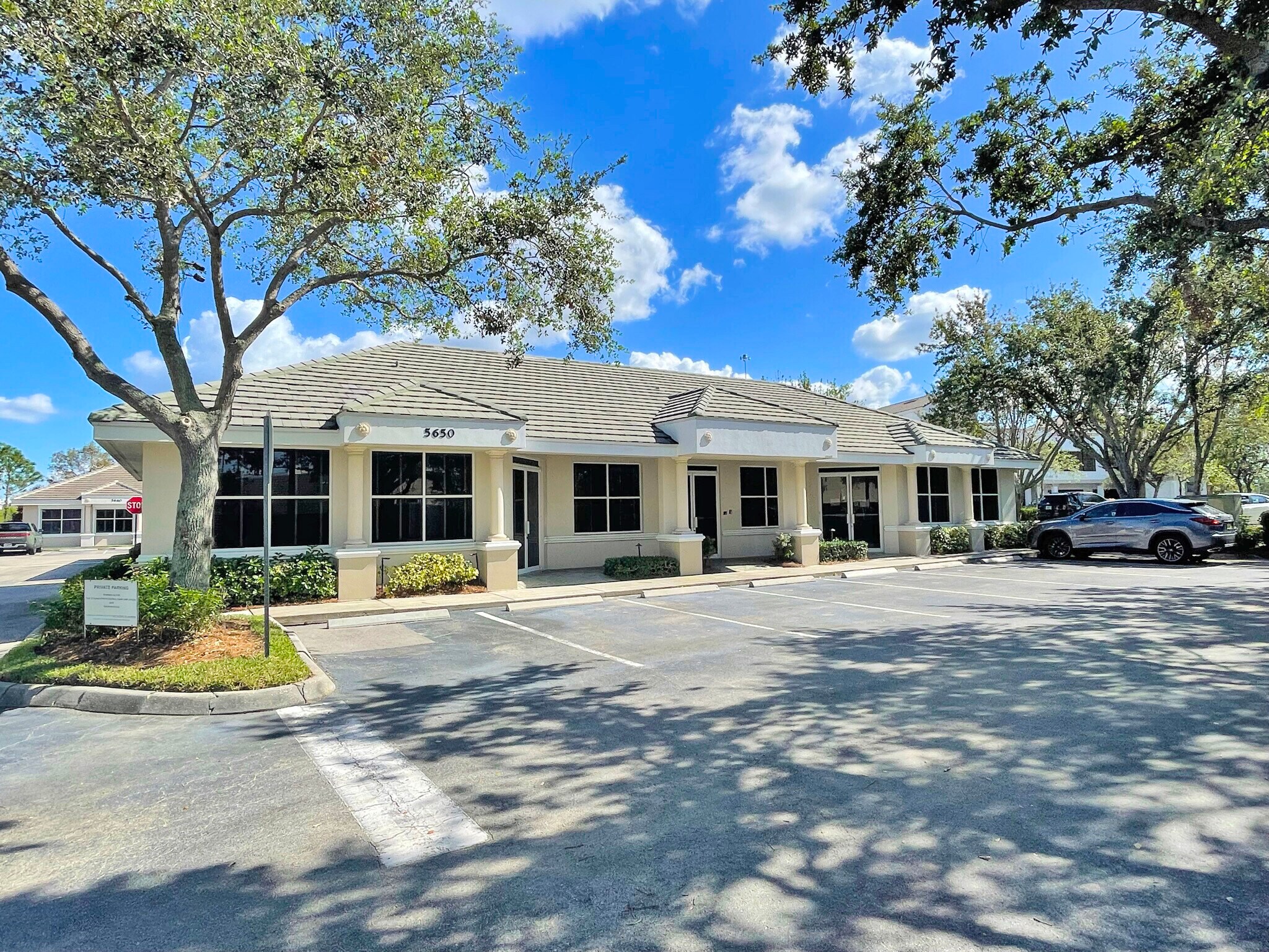 5650 Strand Ct, Naples, FL for sale Building Photo- Image 1 of 1