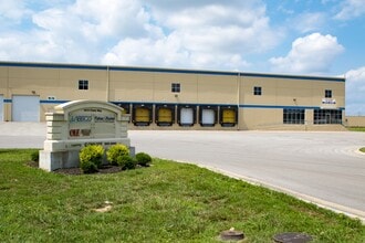 4310 Chef's Way, Louisville, KY for lease Building Photo- Image 2 of 3