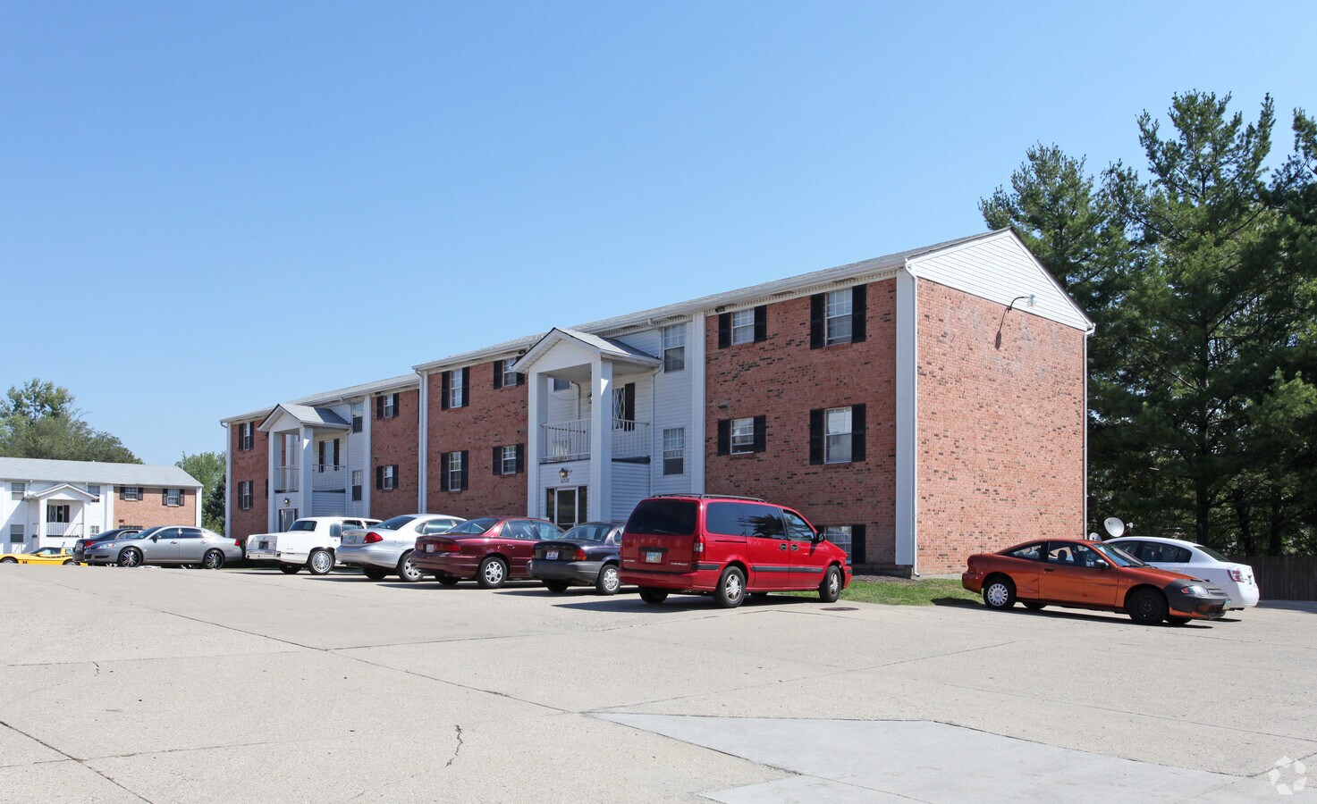 62126234 Cheviot Rd, Cincinnati, OH 45247