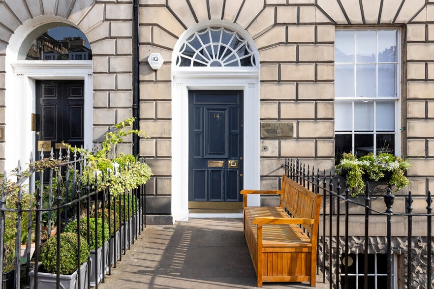 14 Albany St, Edinburgh for lease - Building Photo - Image 2 of 12