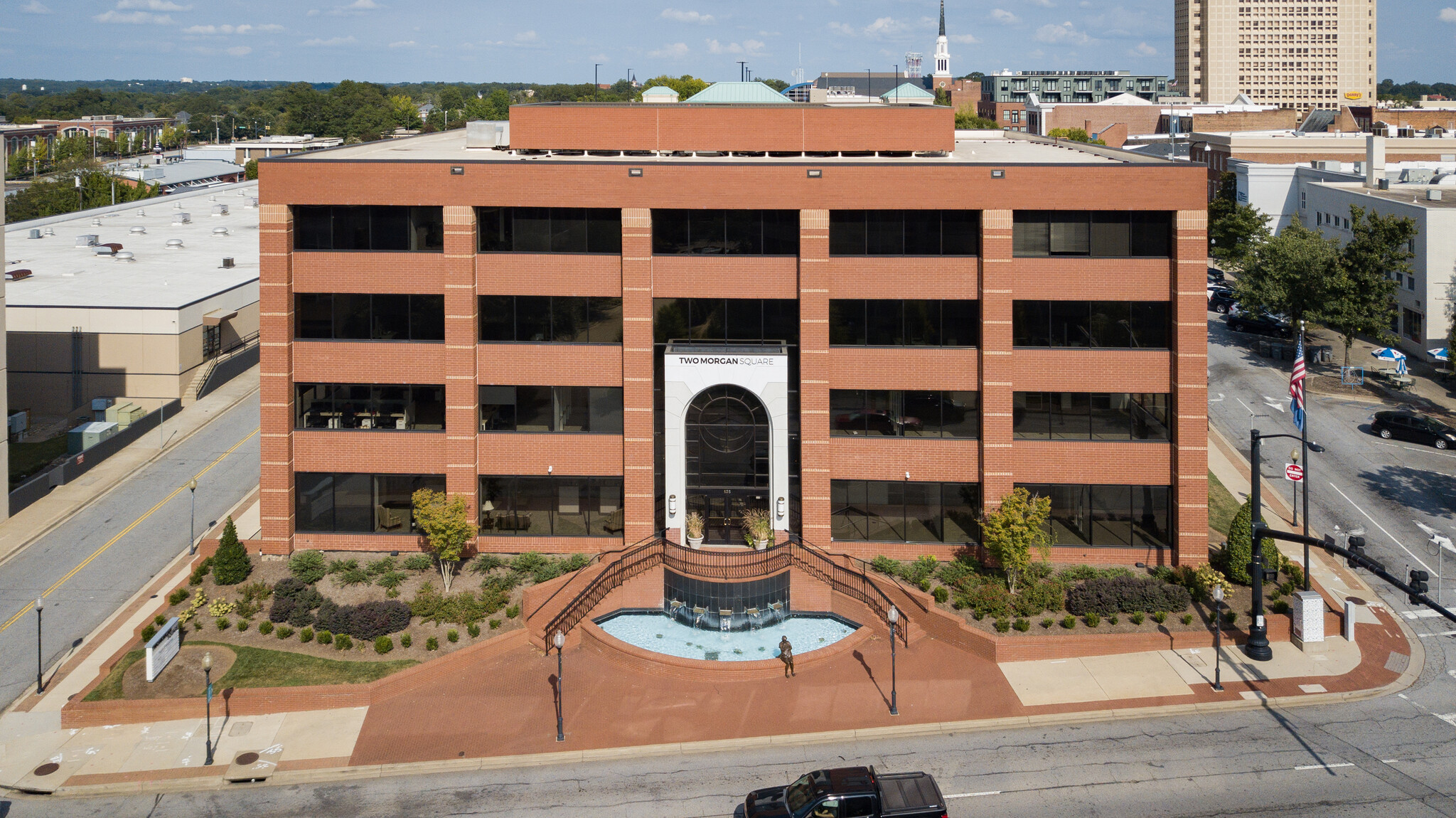 135 N Church St, Spartanburg, SC for lease Building Photo- Image 1 of 12