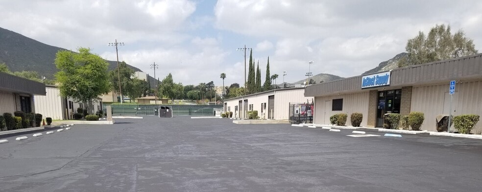 2491 Rubidoux Blvd, Jurupa Valley, CA for lease - Building Photo - Image 2 of 9