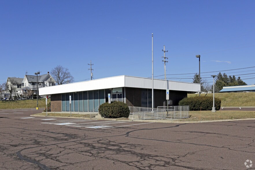 3200 Ridge Pike, Eagleville, PA 19403