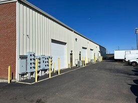 8733-8737 Quarry Rd, Manassas VA - Warehouse