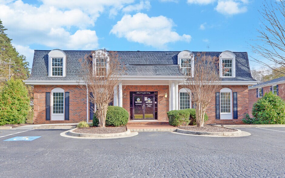 1238 Falls Rd, Toccoa, GA for sale - Building Photo - Image 1 of 1