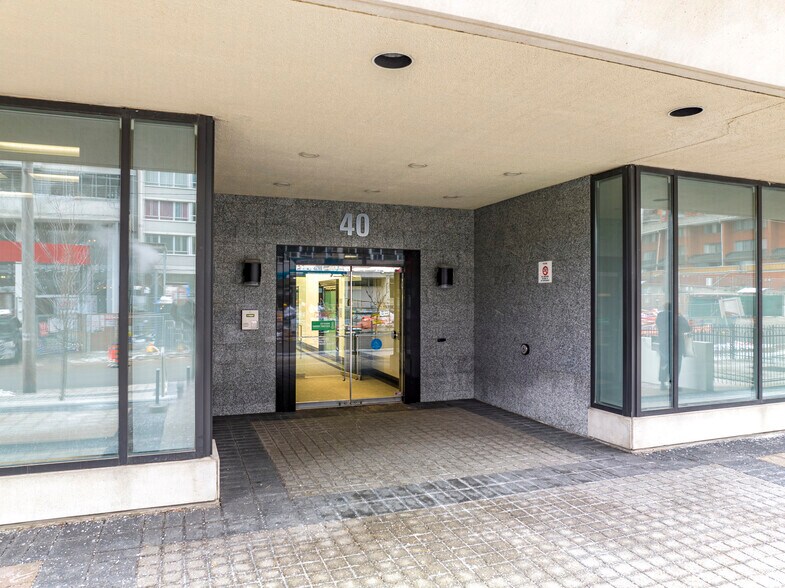 40 Holly St, Toronto, ON M4S 3C3 - Office for Lease | LoopNet