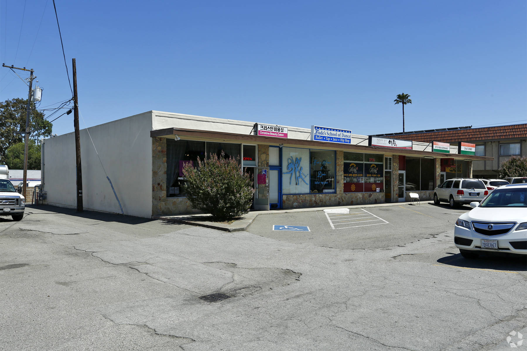 1587-1595 Pomeroy Ave, Santa Clara, CA for lease Primary Photo- Image 1 of 13