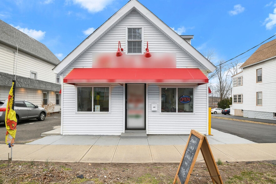 1695 State St, Hamden, CT for sale - Building Photo - Image 2 of 26