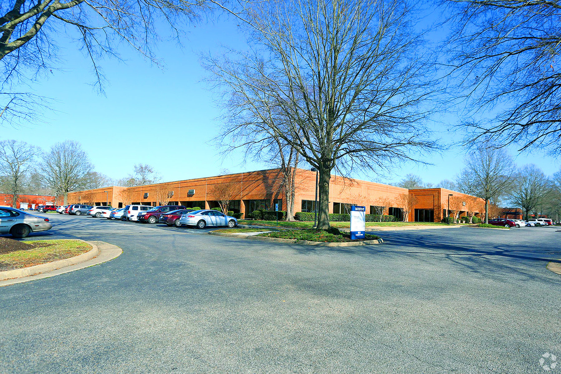 813 Diligence Dr, Newport News, VA for lease Building Photo- Image 1 of 11